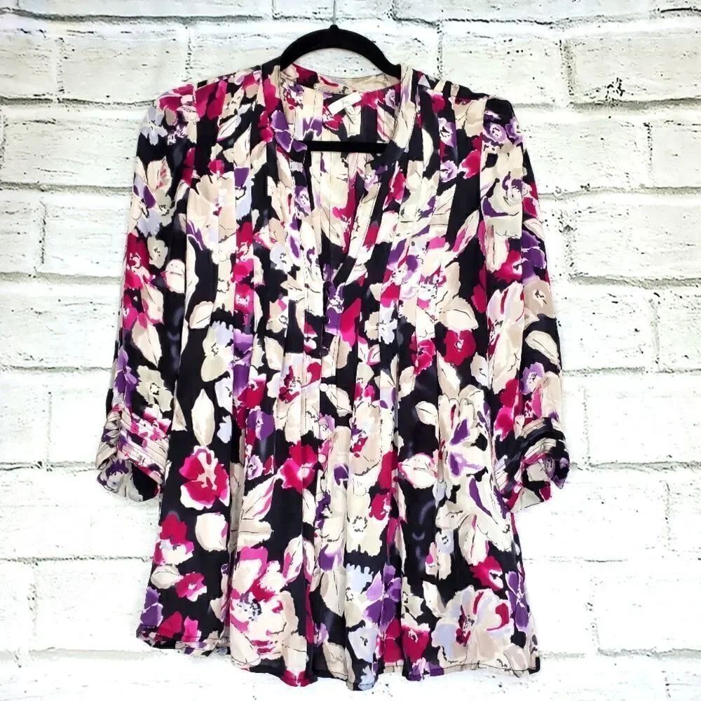 Joie 100% silk button up floral shirt womens small blouse